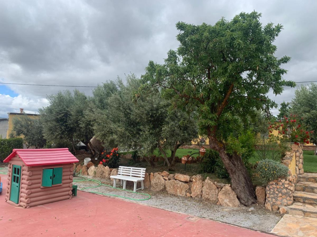 Cortijo Bustamante Guest House Baza Exterior photo